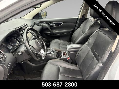 Used 2017 Nissan Rogue Sport SL image 10