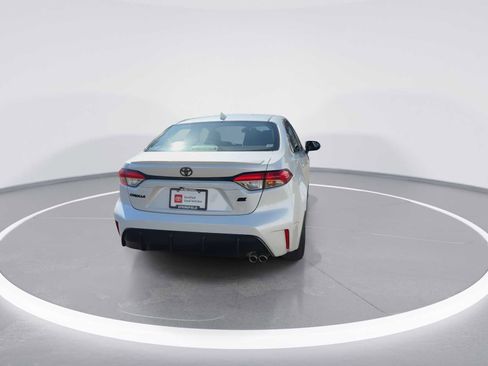 Certified 2025 Toyota Corolla SE image 7