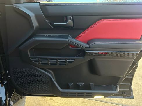 Used 2025 Toyota Tacoma TRD Pro image 28