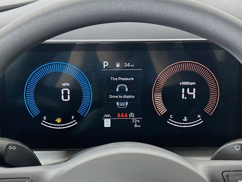 New 2025 Hyundai Tucson SEL AWD/4WD image 12