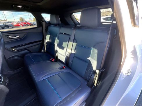Used 2025 Chevrolet Blazer RS w/ Driver Confidence II Package image 19