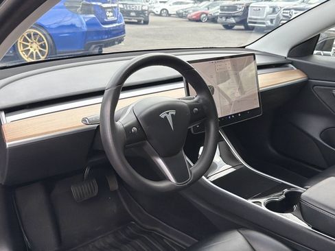 Used 2020 Tesla Model 3 Long Range AWD/4WD image 27