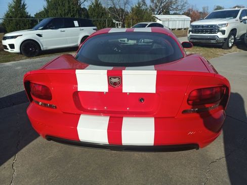 Used 2006 Dodge Viper SRT-10 image 4