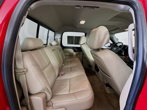 Used 2007 Chevrolet Silverado 1500 LTZ w/ Safety Package image 24