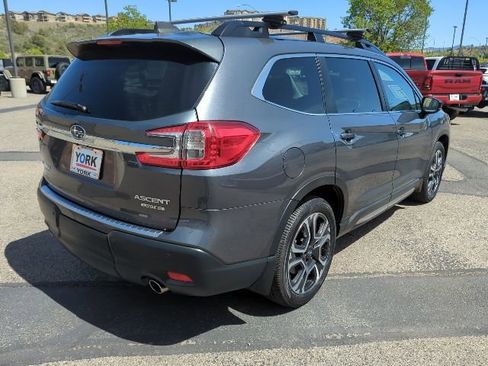 Used 2024 Subaru Ascent Limited w/ Technology Package AWD/4WD image 4