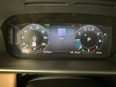 New 2026 Land Rover Discovery Limited Edition AWD/4WD image 27