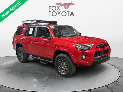 Used 2020 Toyota 4Runner Venture w/ Moonroof Package AWD/4WD image 8