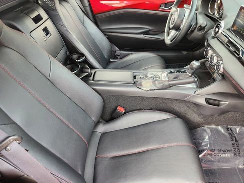 Used 2016 MAZDA MX-5 Miata Grand Touring image 4