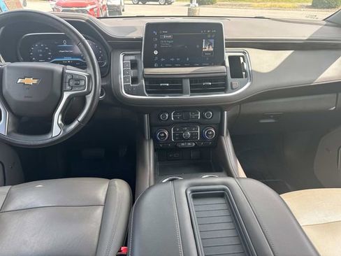 Certified 2022 Chevrolet Tahoe LT w/ LT Signature Plus Package AWD/4WD image 24