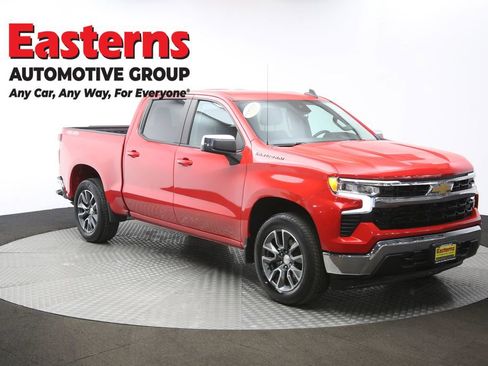 Used 2023 Chevrolet Silverado 1500 LT AWD/4WD image 51