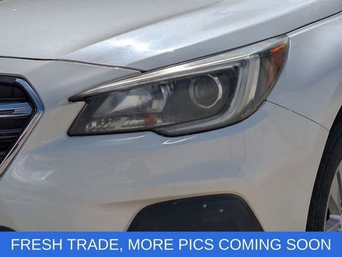 Used 2018 Subaru Outback 2.5i Premium AWD/4WD image 9