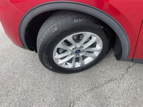 Used 2020 Ford Escape SE FWD image 12