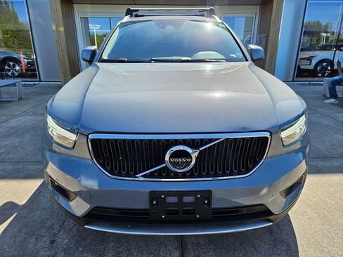 Used 2020 Volvo XC40 T5 Momentum AWD/4WD image 2