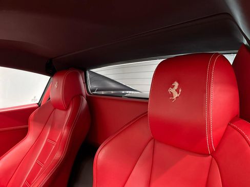 Used 2015 Ferrari 458 Spider RWD image 27