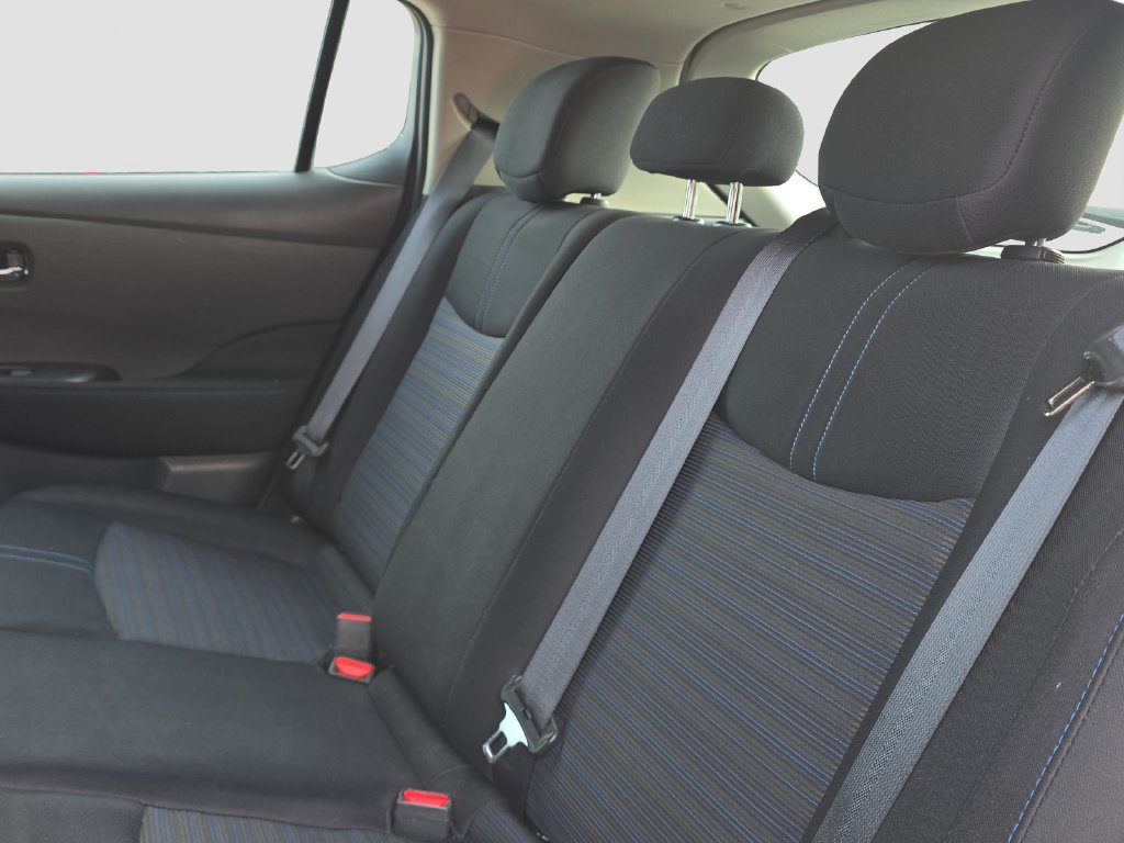 Used 2023 Nissan Leaf S FWD image 12