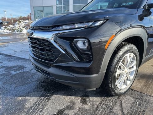 Used 2024 Chevrolet TrailBlazer LS image 11