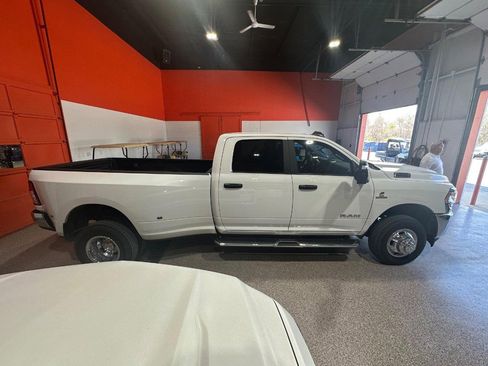 Used 2023 RAM 3500 Big Horn w/ Level 1 Equipment Group image 2