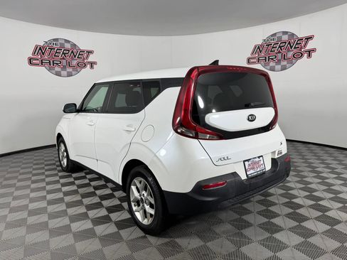 Used 2020 Kia Soul S image 5