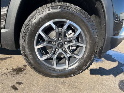 New 2026 Chevrolet Equinox ACTIV image 12