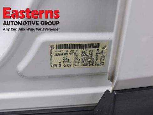 Used 2023 Nissan Rogue S AWD/4WD image 31