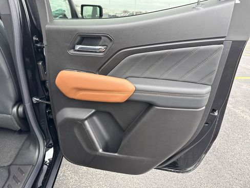 New 2026 GMC Canyon AT4 AWD/4WD image 34