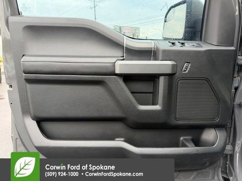 Used 2018 Ford F150 XLT w/ Equipment Group 302A Luxury AWD/4WD image 15