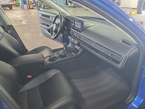 Used 2024 Honda Civic Touring image 26