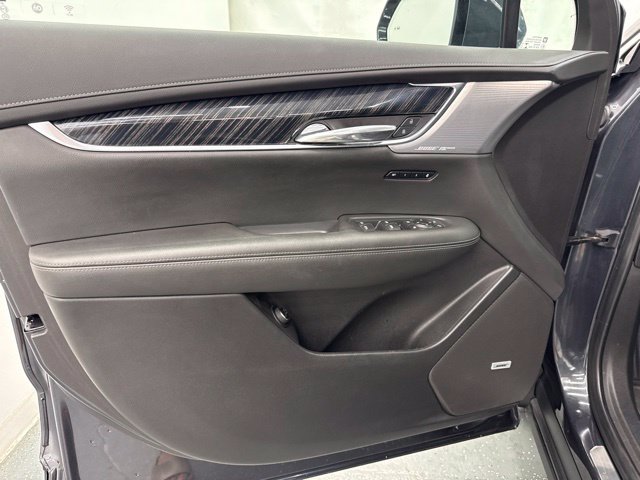 Used 2023 Cadillac XT6 Premium Luxury AWD/4WD image 20