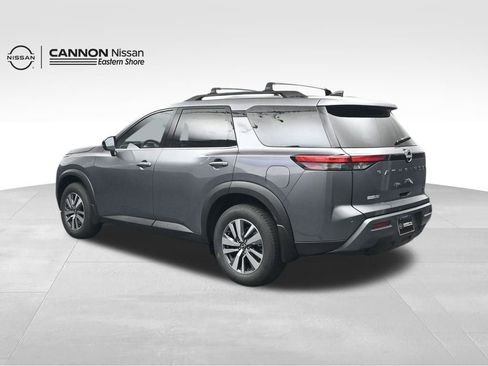 New 2026 Nissan Pathfinder SL FWD image 3
