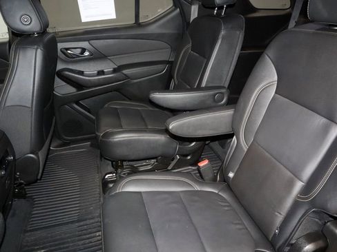 Used 2022 Chevrolet Traverse LT AWD/4WD image 22