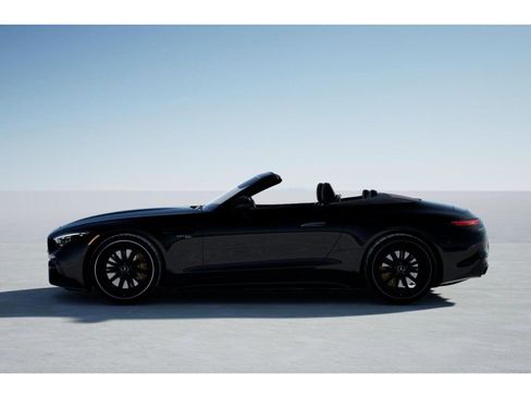 Used 2022 Mercedes-Benz SL 63 AMG 4MATIC image 13