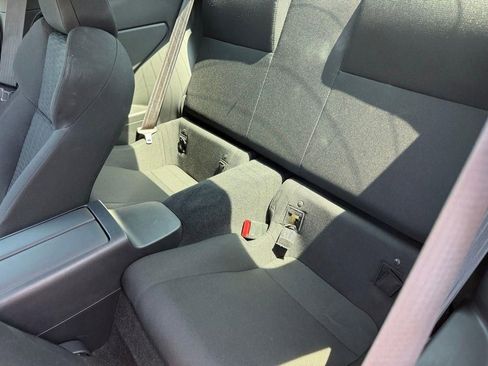 Used 2025 Toyota GR86 RWD image 19