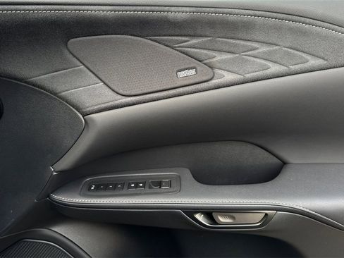 Used 2025 Lexus RX 450h AWD w/ Luxury Package image 20