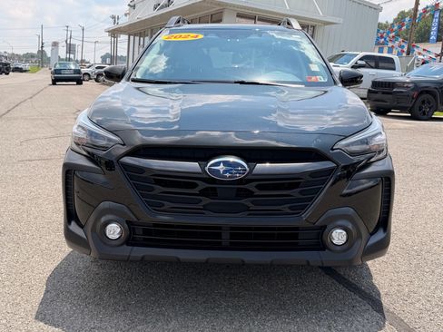 Used 2024 Subaru Outback Premium AWD/4WD image 10