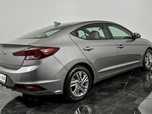 Used 2020 Hyundai Elantra SEL w/ Cargo Package (C1) FWD image 9