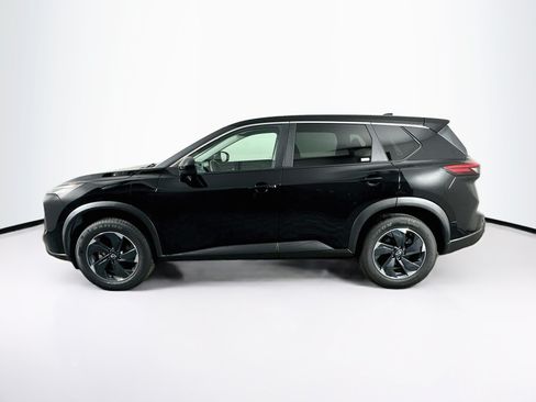Used 2025 Nissan Rogue SV AWD/4WD image 4