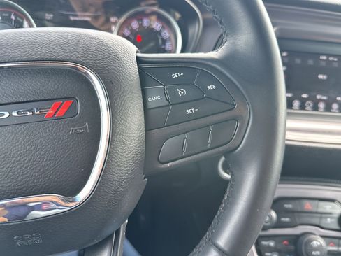 Used 2023 Dodge Challenger SXT AWD/4WD image 14