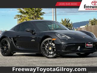 Used 2019 Porsche 718 Cayman video 1