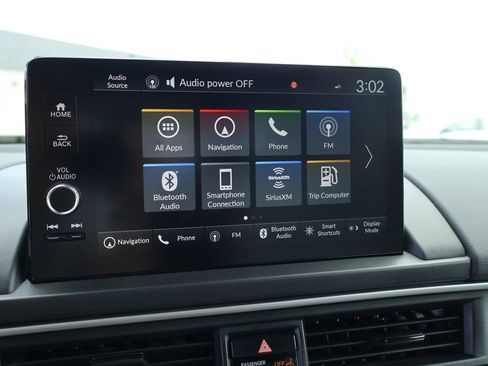 Used 2025 Honda Pilot Touring image 45