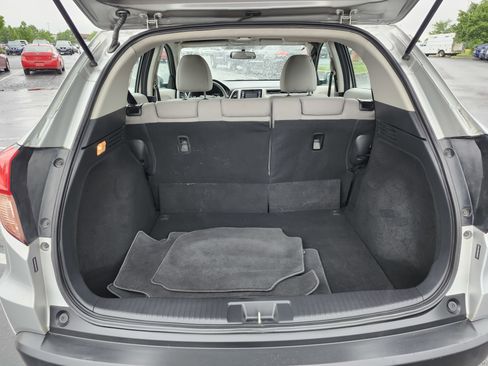 Used 2016 Honda HR-V LX image 21