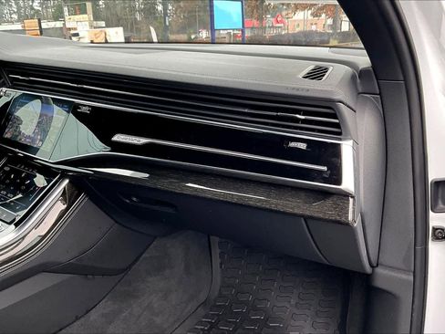 Used 2025 Audi Q7 Premium Plus w/ Premium Plus Package image 19