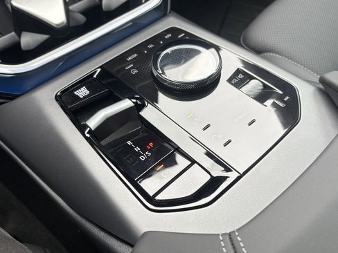 Used 2026 BMW X3 xDrive30 w/ Premium Package image 27