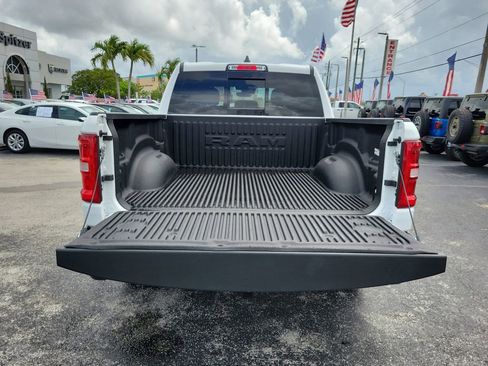 Certified 2025 RAM 1500 Big Horn AWD/4WD image 8