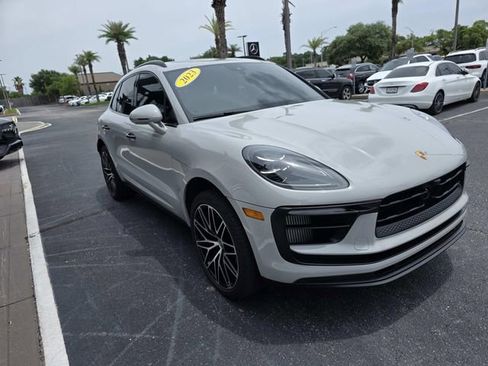 Used 2023 Porsche Macan S AWD/4WD image 4