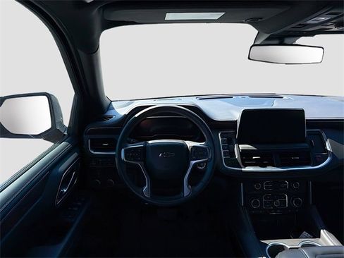 Used 2023 Chevrolet Suburban Z71 w/ Z71 Off-Road Package image 18