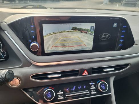 Used 2021 Hyundai Sonata SEL Plus w/ Tech Package FWD image 18