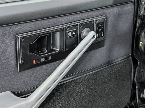 Used 1987 Chevrolet Camaro Z28 RWD image 15