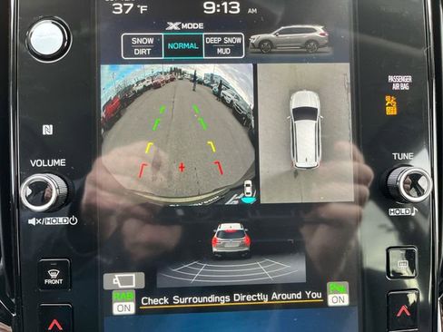 New 2025 Subaru Ascent Limited image 25