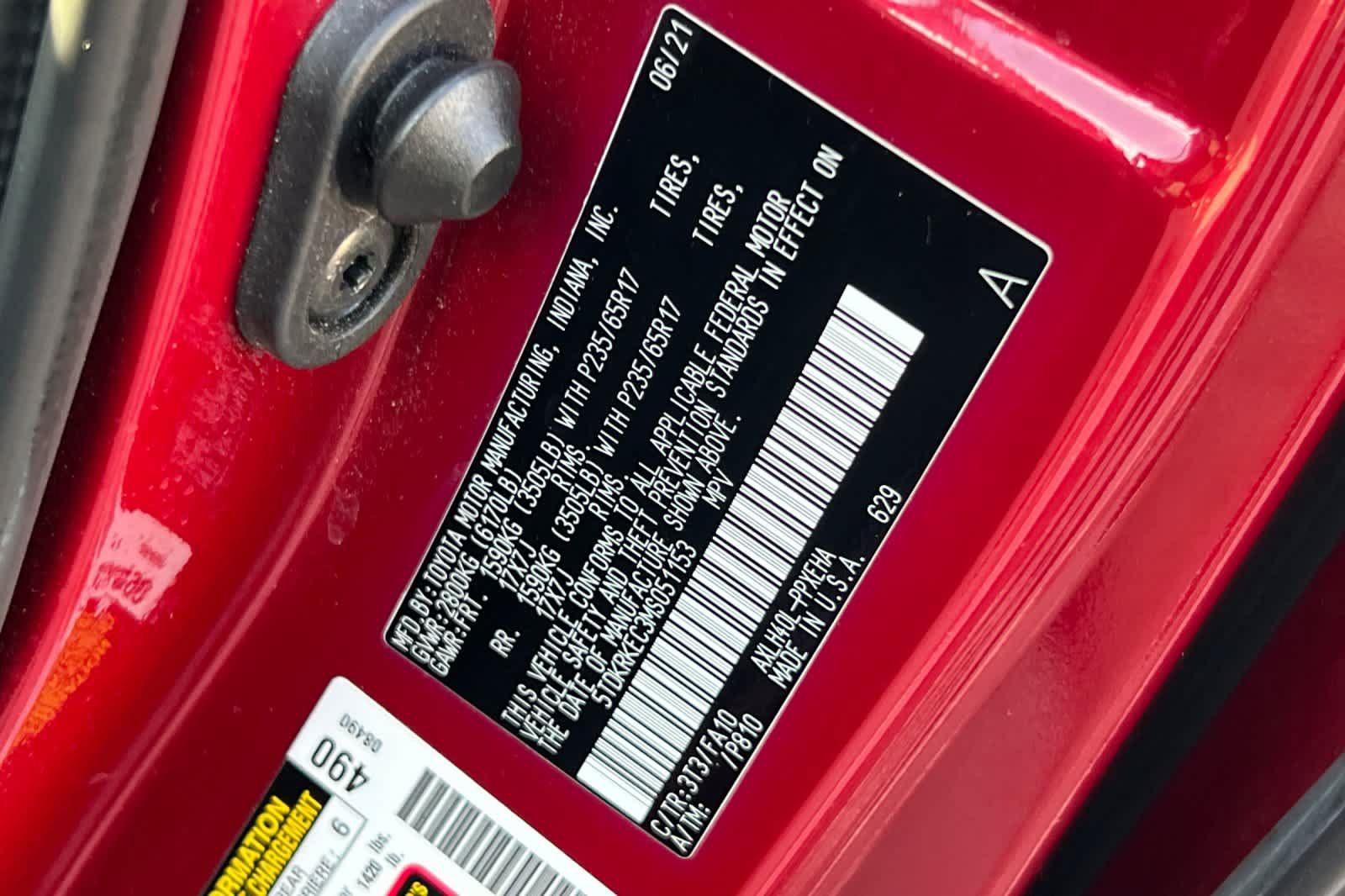 Certified 2021 Toyota Sienna LE FWD image 34