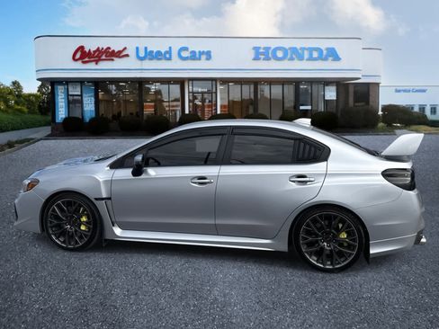 Used 2018 Subaru WRX STI Limited image 3